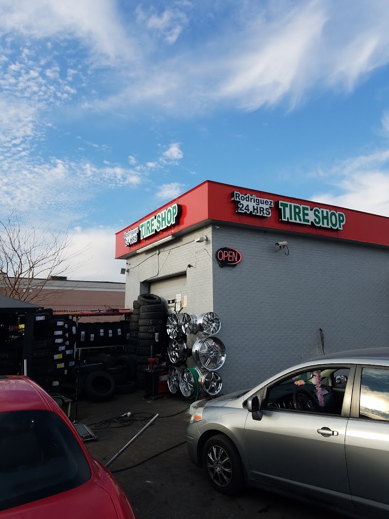 24 Hour Rodriguez Tire Shop in Dallas