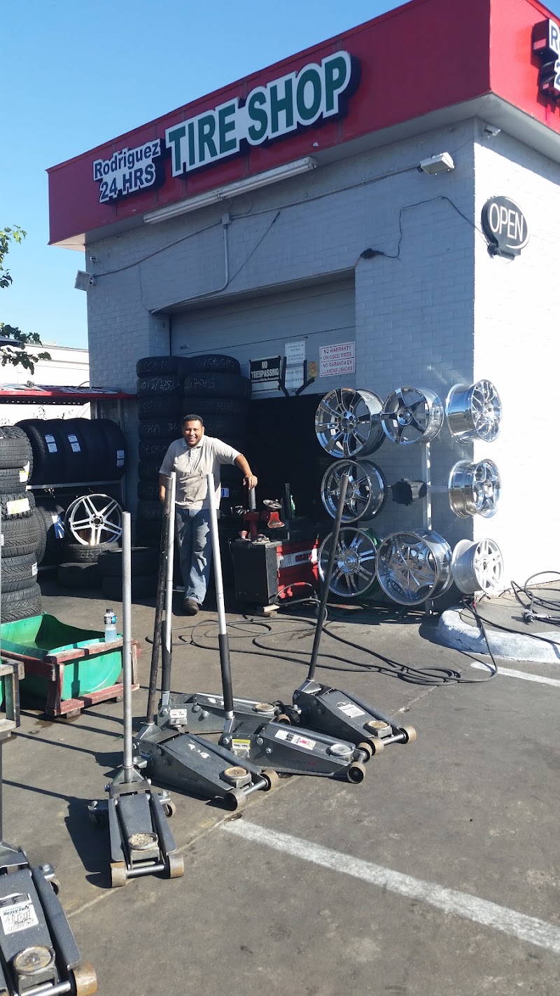 24 Hour Rodriguez Tire Shop in Dallas